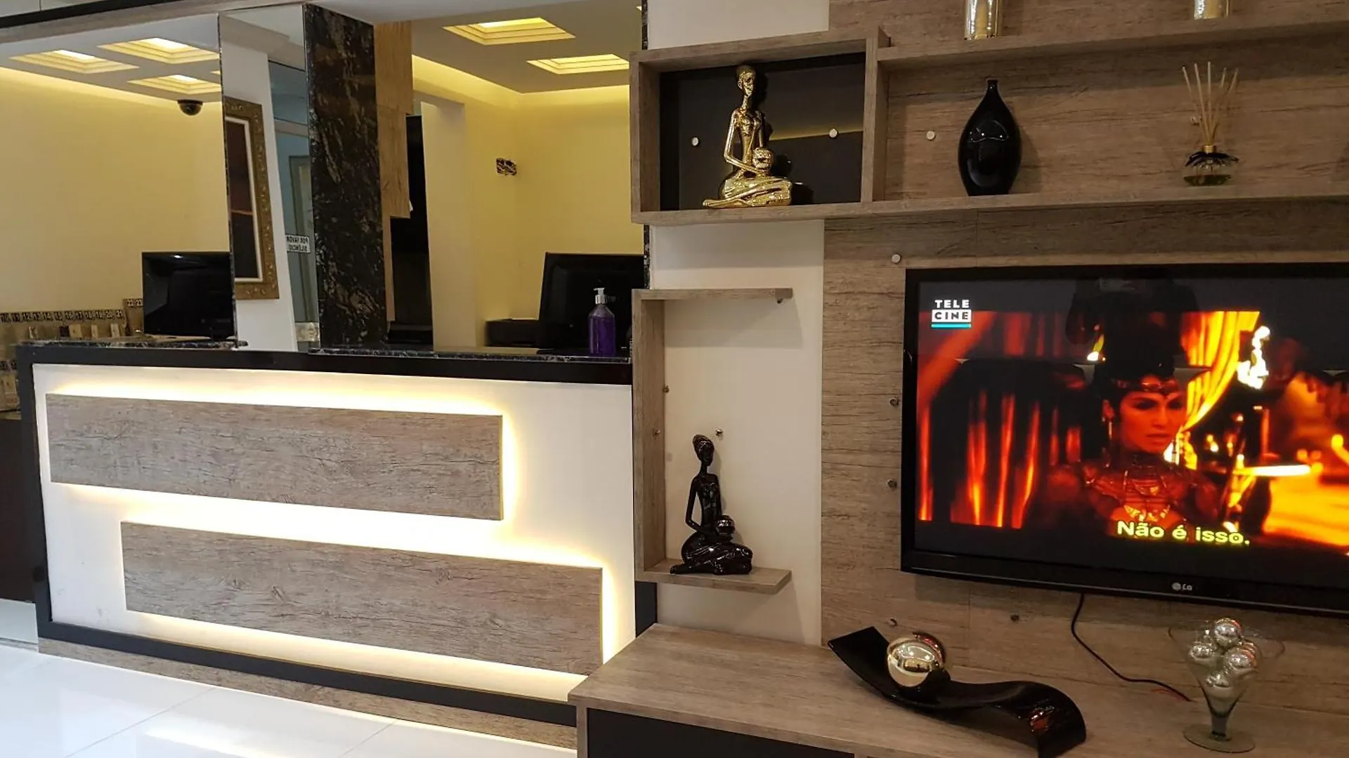 Lages Plaza Hotel