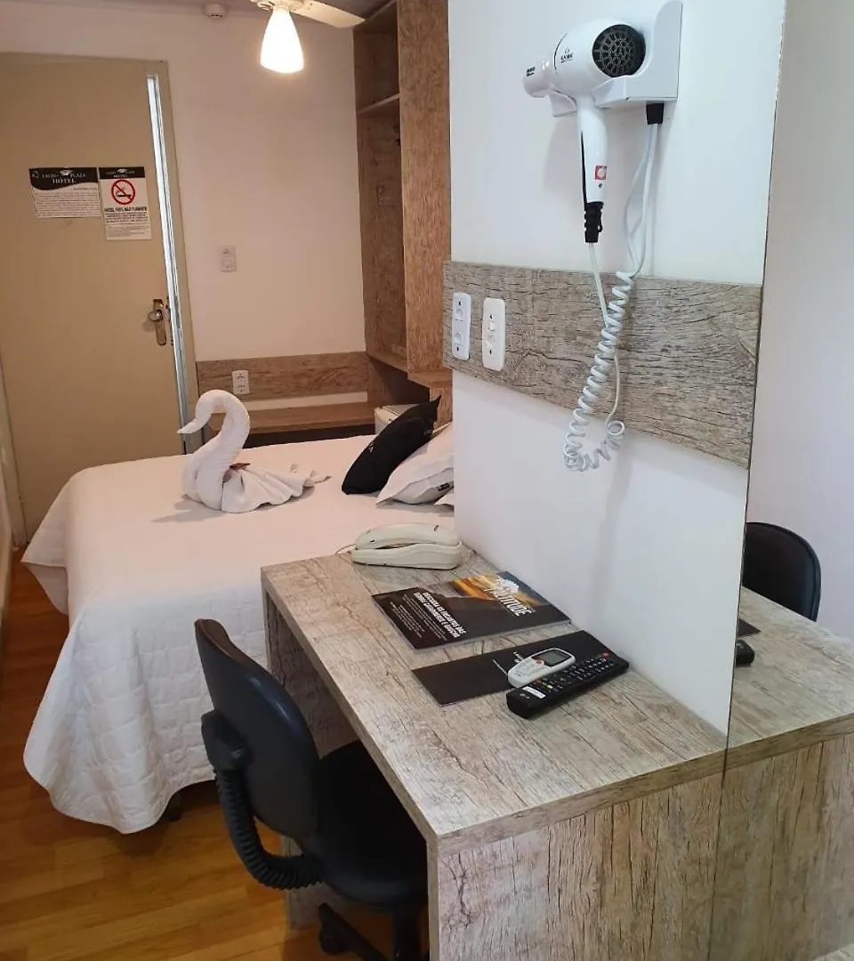 Lages Plaza Hotel 0*,